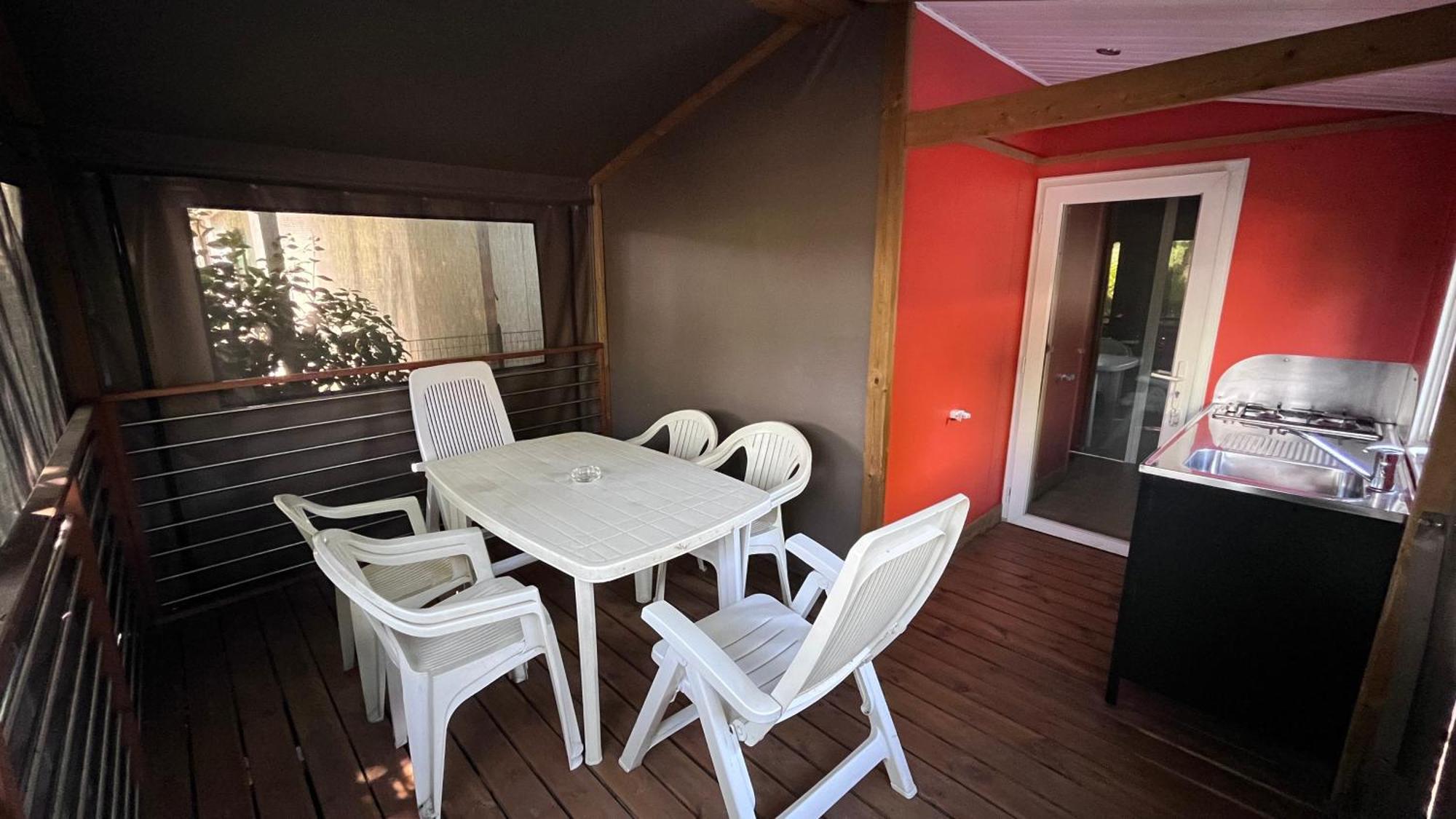 Campeggio Trevisago Iris Park Moniga del Garda Ngoại thất bức ảnh