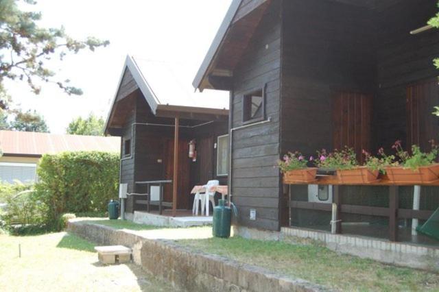 Campeggio Trevisago Iris Park Moniga del Garda Phòng bức ảnh