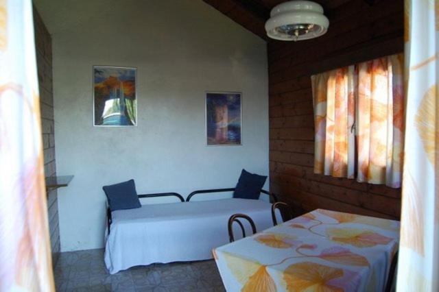Campeggio Trevisago Iris Park Moniga del Garda Phòng bức ảnh