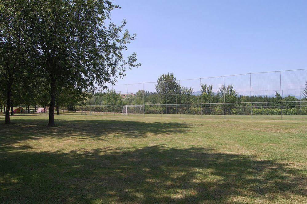 Campeggio Trevisago Iris Park Moniga del Garda Ngoại thất bức ảnh